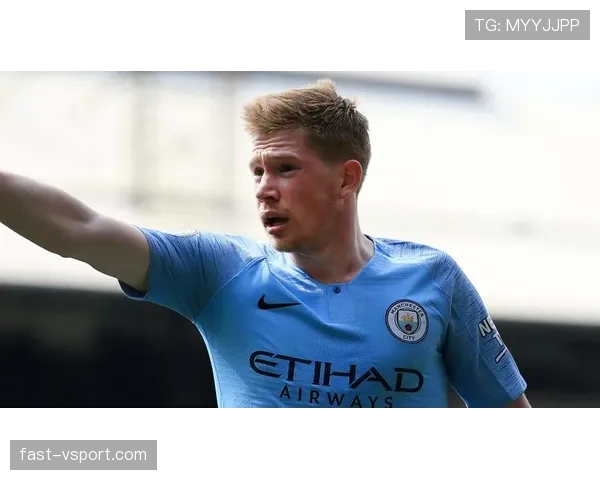 德布劳内中场直塞穿透防线，传球渗透性较上赛季显著提升